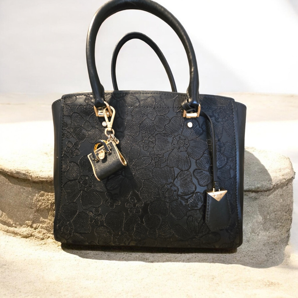 Michael Kors Bennington Black Floral Shoulder Bag - Picture 5 of 9